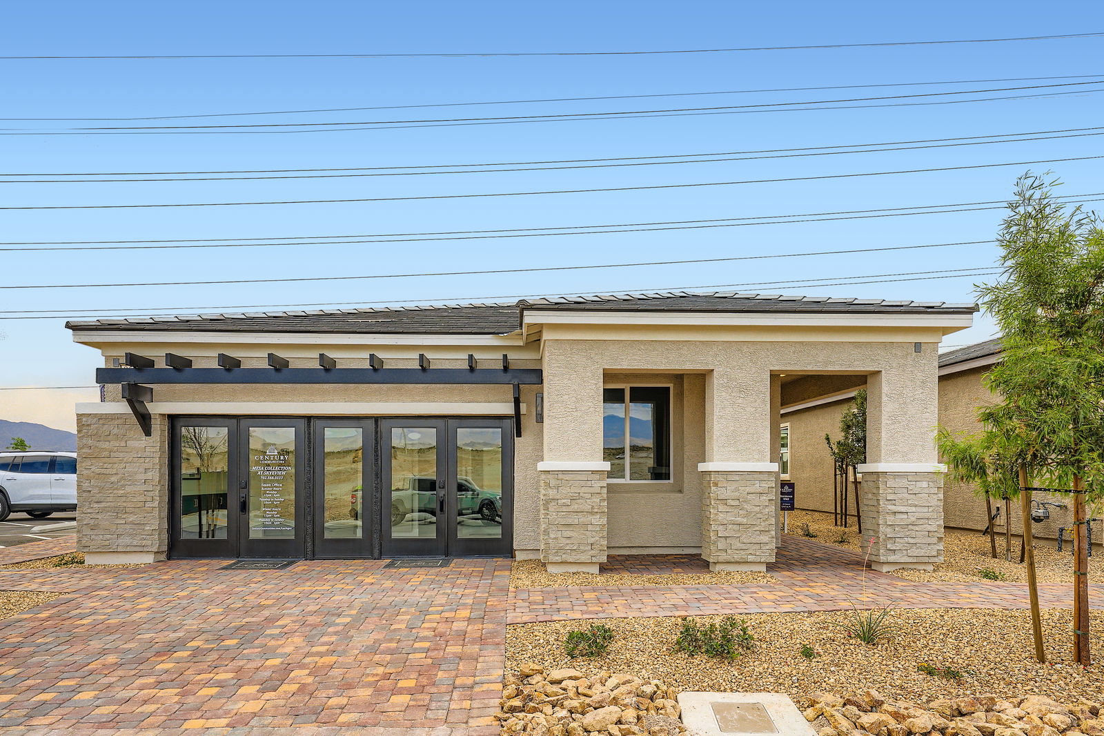 ME0439 8352 Vanhoy Creek St